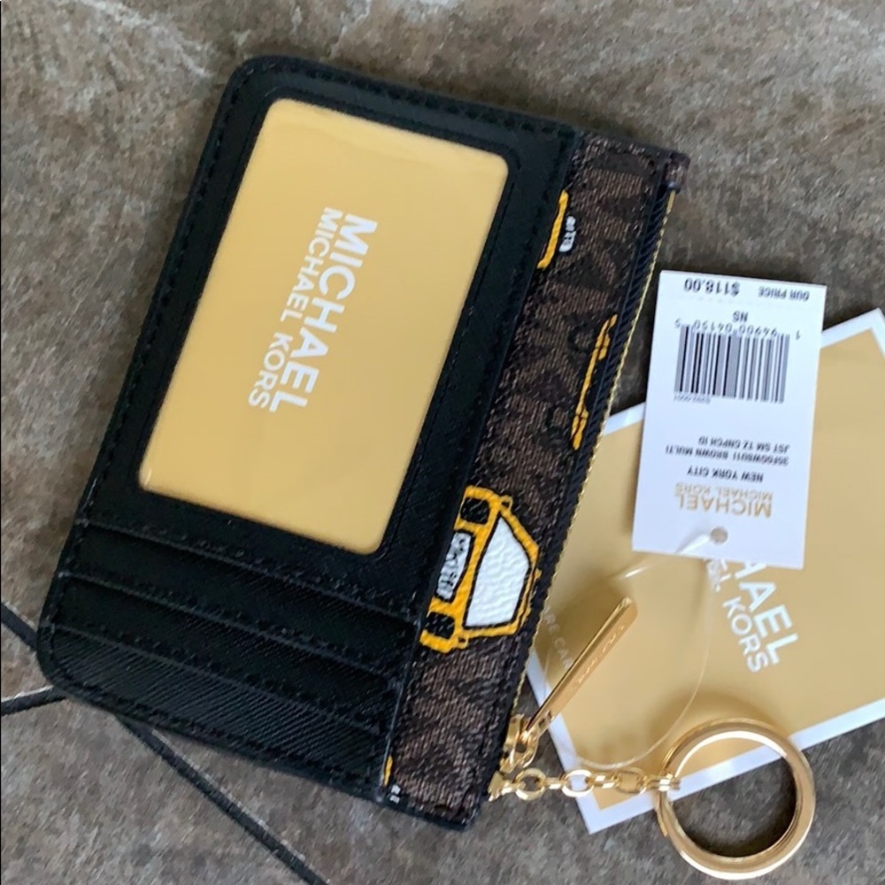 NEW YORK CITY Jet Set Travel Sm TZ Coinpouch - Picture 4 of 16